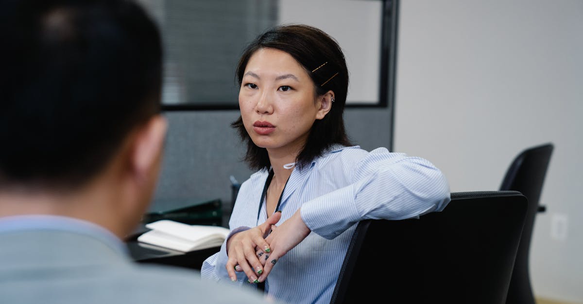 微信买号网站:华人代理注册